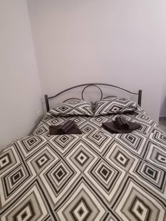 Central City Kristalli Studio Солун Екстериор снимка
