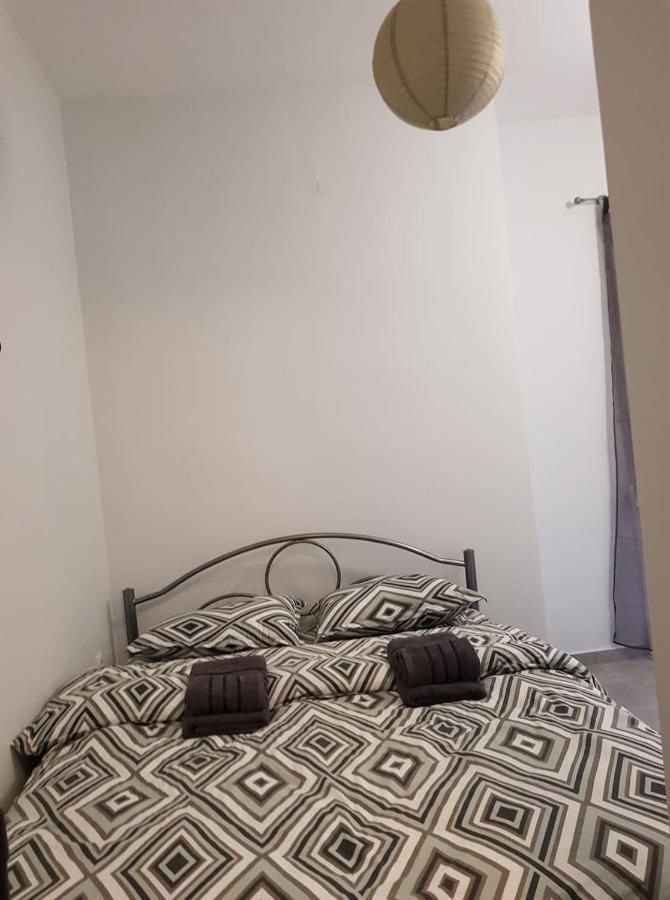 Central City Kristalli Studio Солун Екстериор снимка
